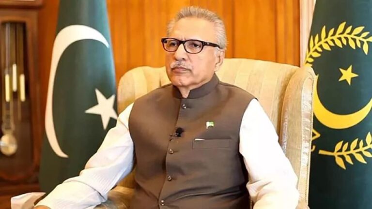 Dr Arif Alvi Congratulates Pakistani Voters on Election Participation.